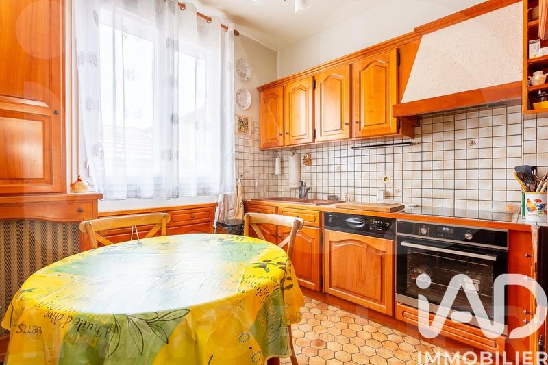 Maison - 188 m² - 7 pièces