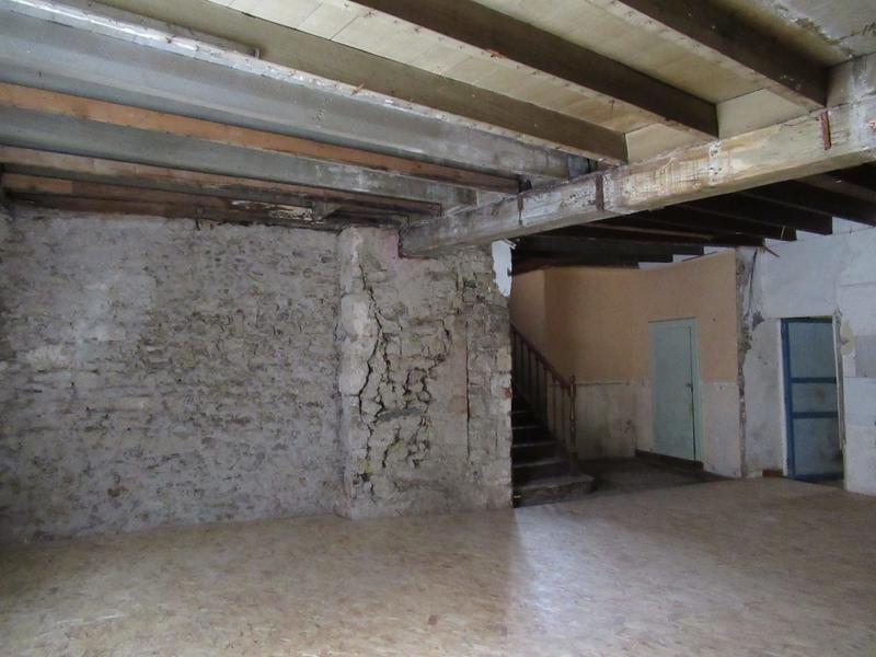 Maison ancienne - 140 m² - 3 pièces