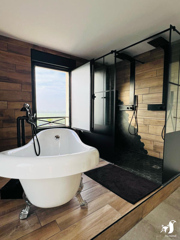 Maison - 255 m² - 7 pièces