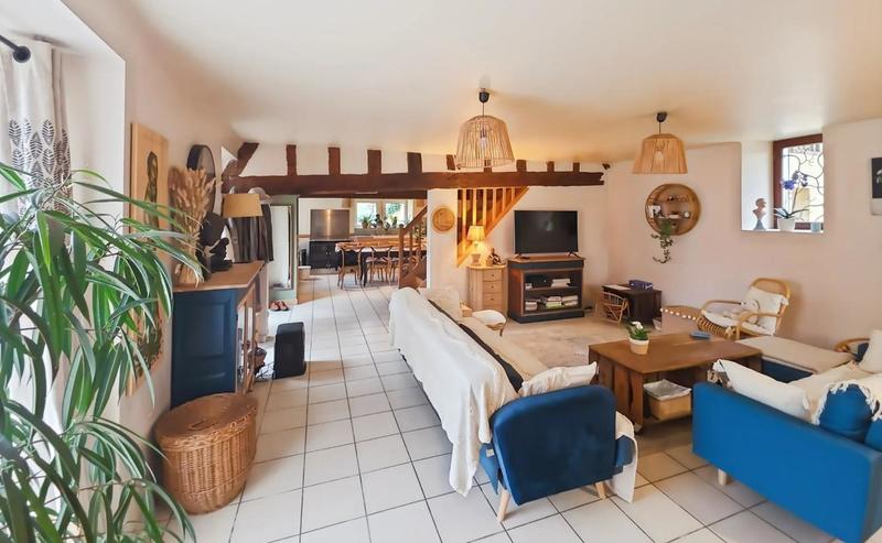 Moulin - 401 m² - 15 pièces