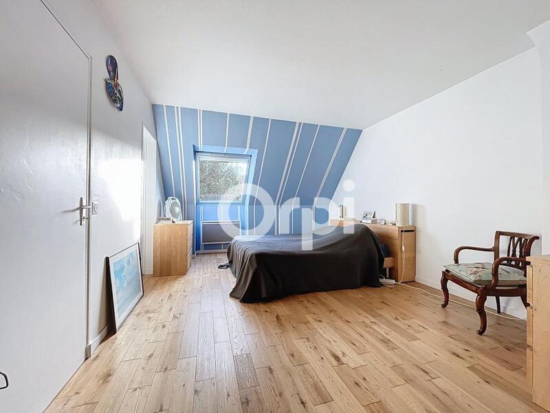 Maison - 168 m² - 5 pièces