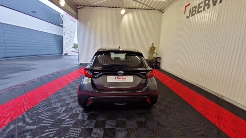 Toyota Yaris Pro Hybride My21 116h Dynamic Business + Programme Beyond Zero