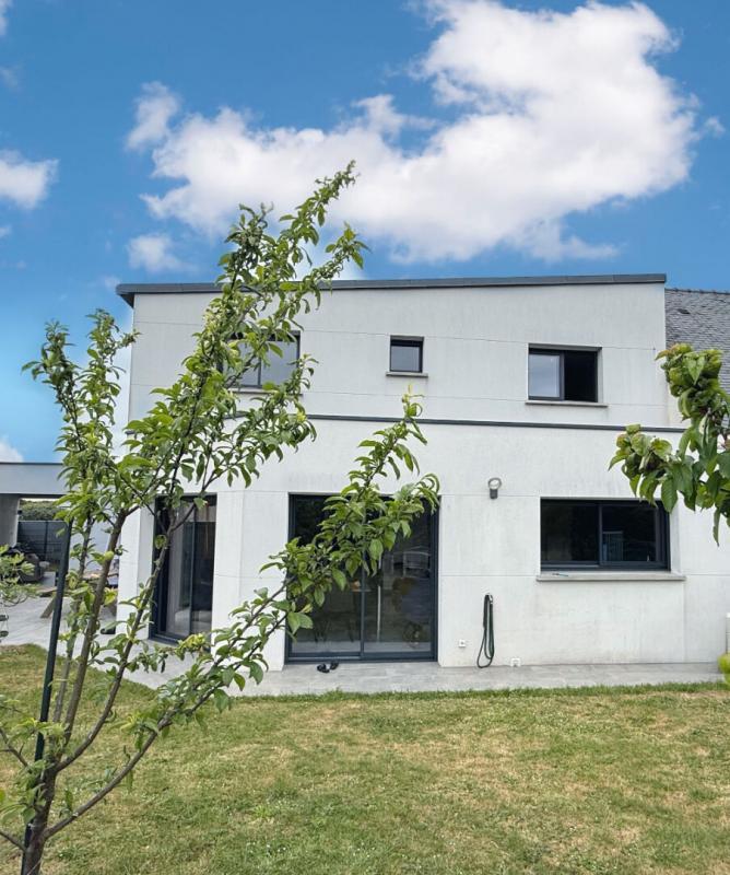 Maison - 143 m² - 5 pièces