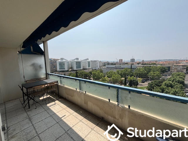 Chambre - 9 m² - 1 pièce