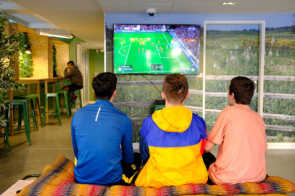 Appartement - 90 m² - 1 pièce