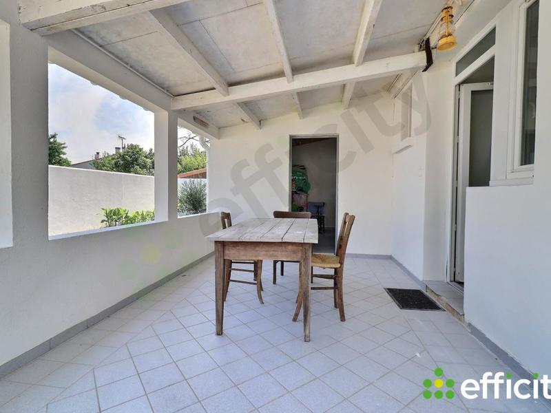 Maison - 121 m² - 7 pièces