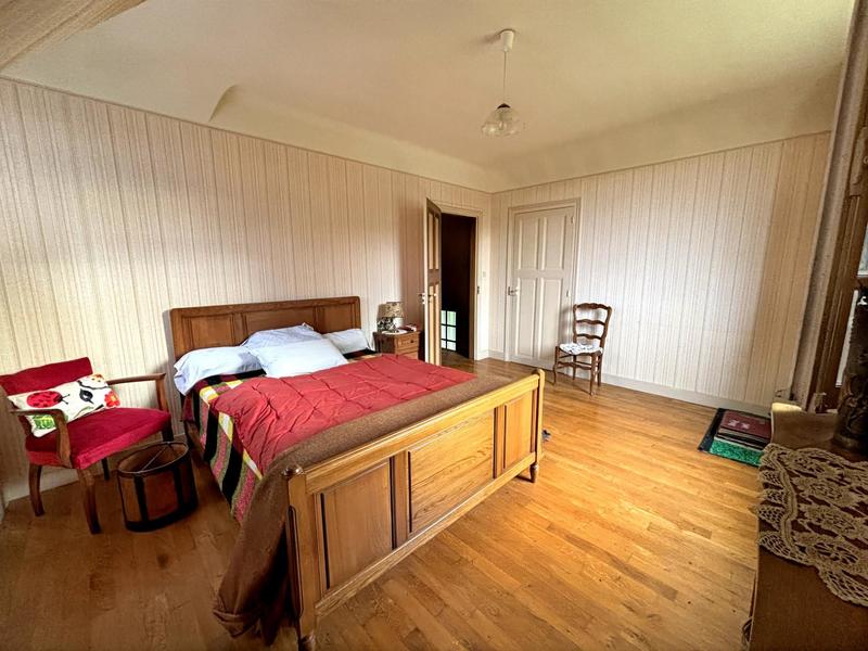 Maison - 105 m² - 5 pièces