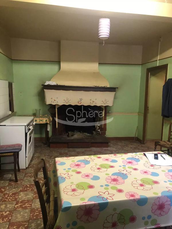 Immeuble mixte - 12 pièces