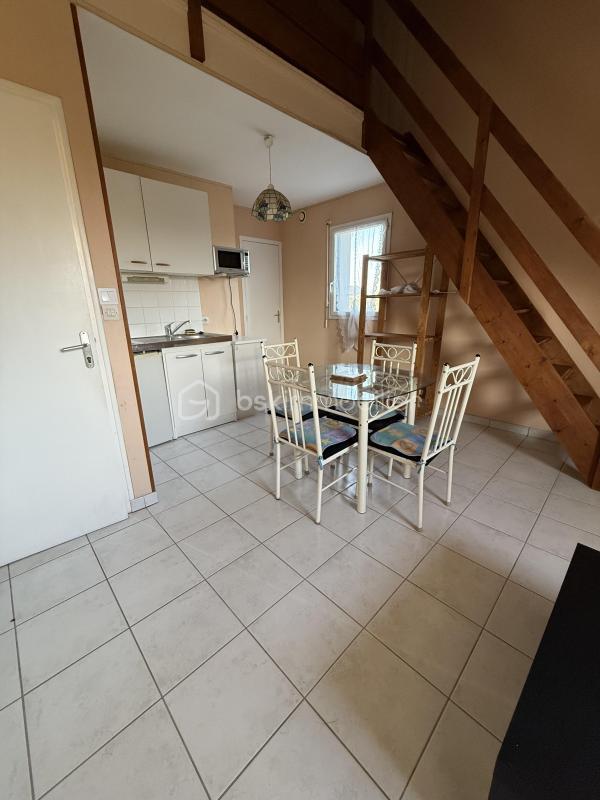 Maison - 215 m² - 7 pièces