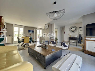 Maison - 129 m² - 6 pièces