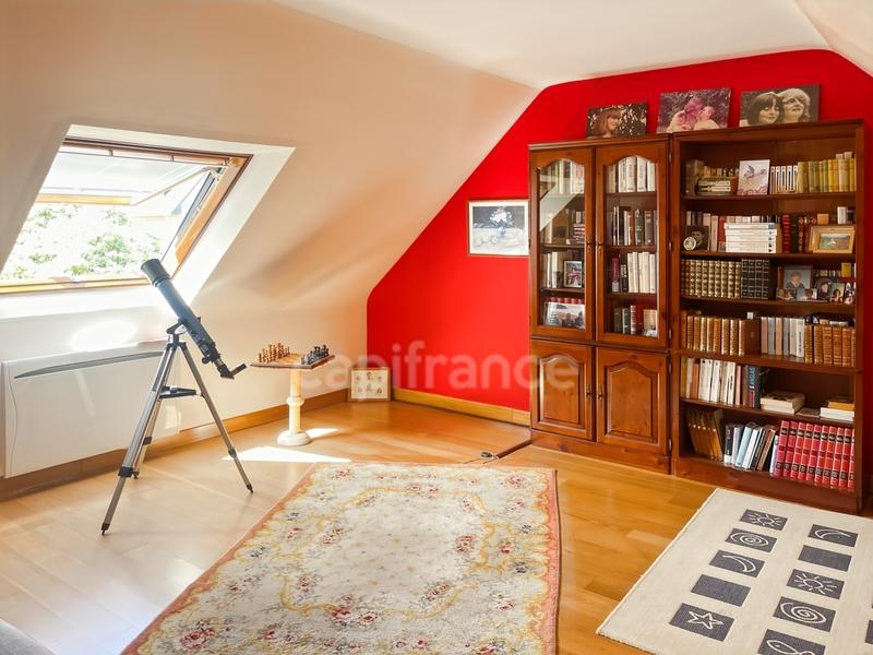 Maison - 160 m² - 7 pièces