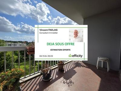 Appartement - 75 m² - 3 pièces