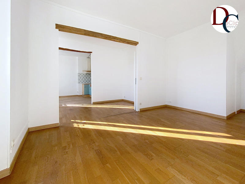 Appartement - 93 m² - 3 pièces