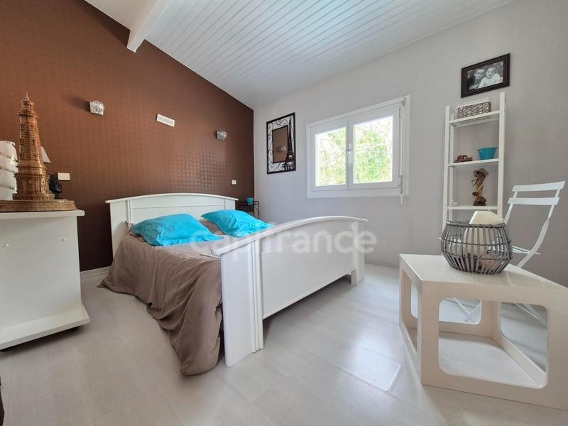 Maison - 170 m² - 5 pièces