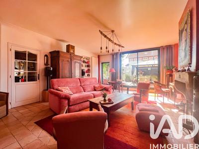 Maison - 152 m² - 6 pièces