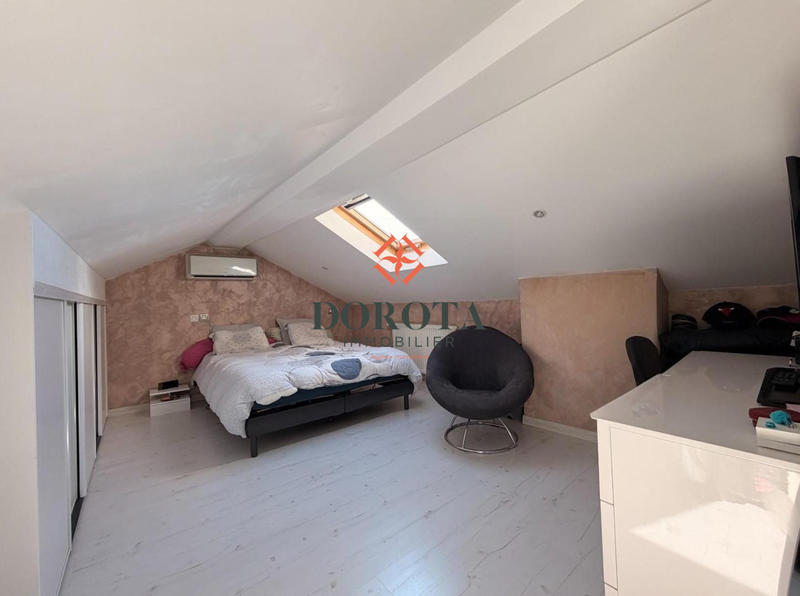 Maison - 122 m² - 5 pièces