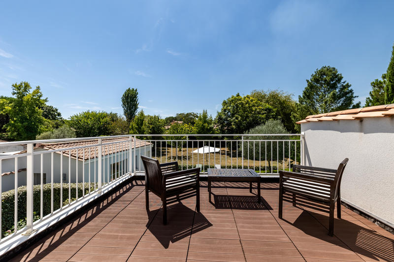 Maison - 200 m² - 7 pièces