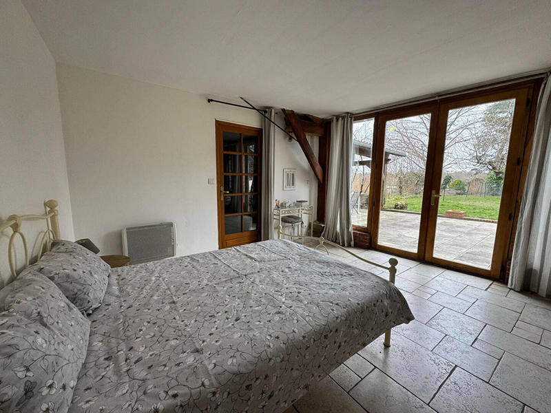 Maison - 306 m² - 8 pièces