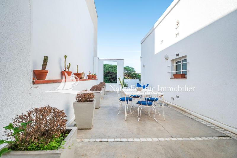 Maison - 200 m² - 6 pièces