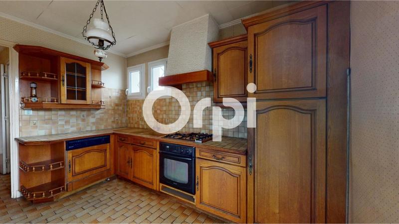 Maison - 95 m² - 4 pièces