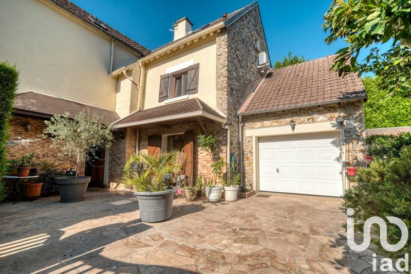 Maison - 125 m² - 6 pièces