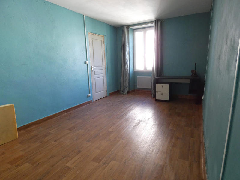 Maison - 219 m² - 8 pièces