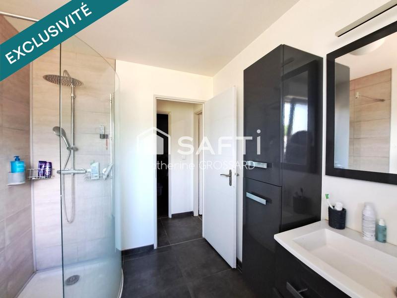 Propriété - 85 m² - 4 pièces