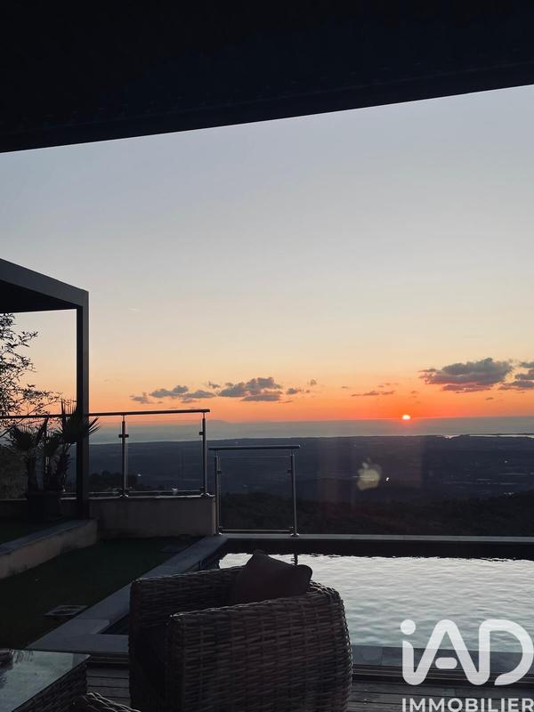 Maison - 126 m² - 5 pièces