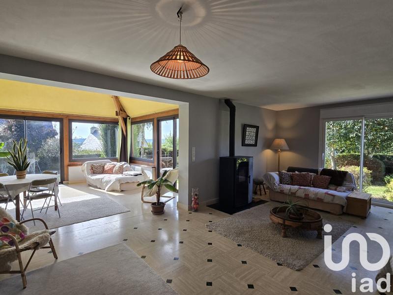 Maison - 180 m² - 7 pièces