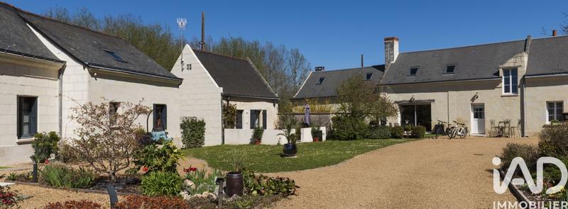 Maison - 332 m² - 10 pièces