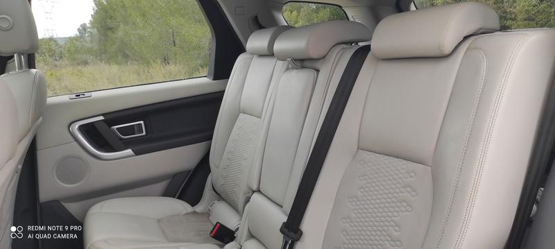 Land Rover Discovery Sport 2.0 Td4 180 Awd Bva9 se - Automatique