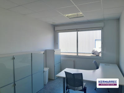 Bureau - 173 m²