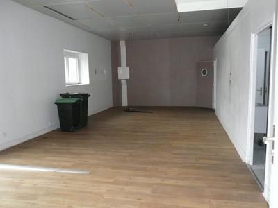 Local commercial - 177 m² - 4 pièces