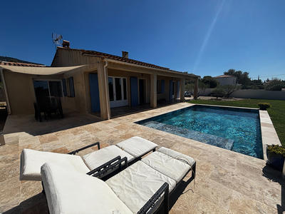 Maison - 121 m² - 5 pièces