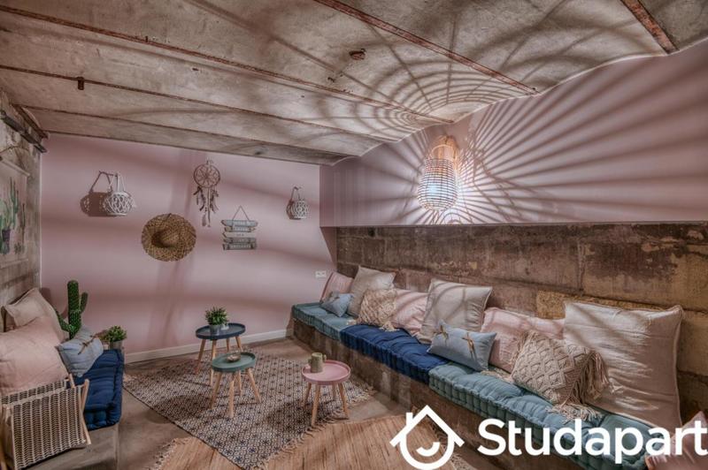 Chambre - 13 m² - 1 pièce