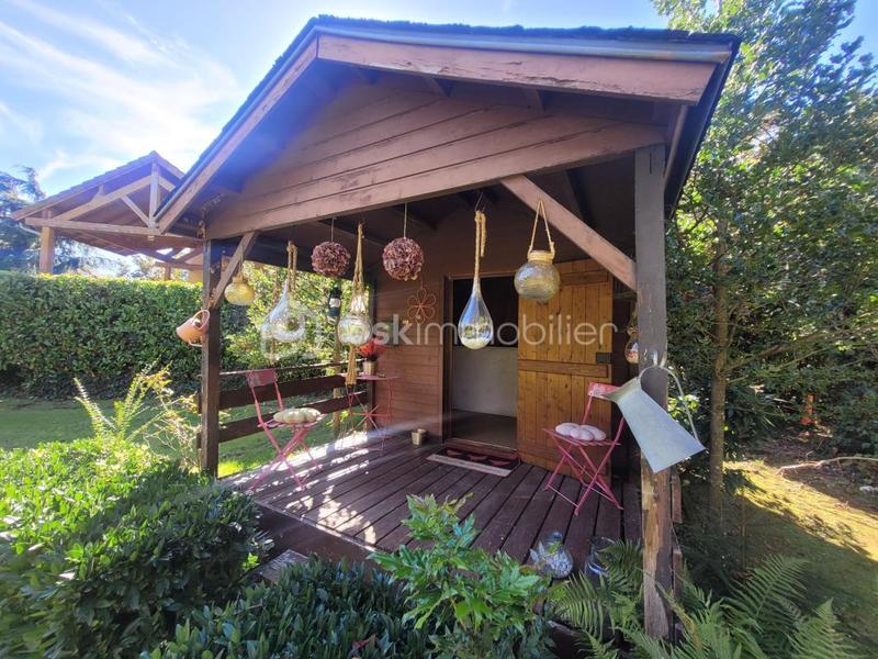 Maison de maîtres - 360 m² - 7 pièces