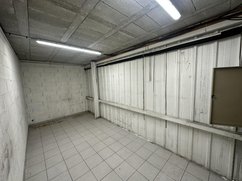 Local commercial - 800 m²