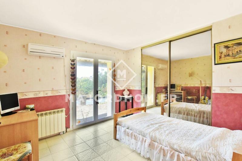 Propriété - 157 m² - 5 pièces