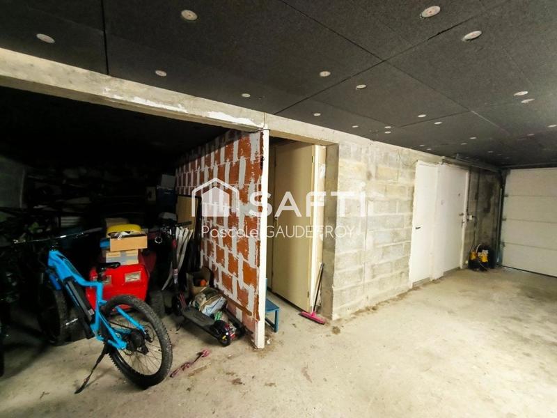 Maison - 107 m² - 6 pièces