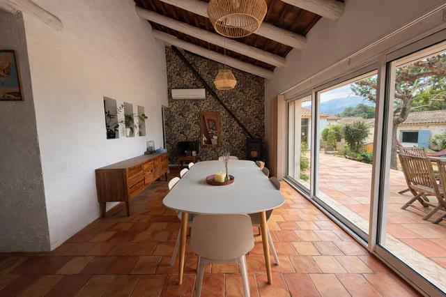 Propriété - 194 m² - 3 pièces