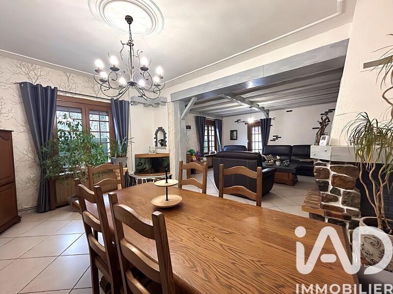 Maison - 123 m² - 6 pièces