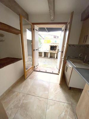 Maison de village - 177 m² - 8 pièces