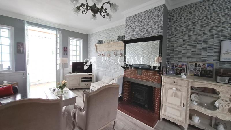 Propriété - 330 m² - 13 pièces