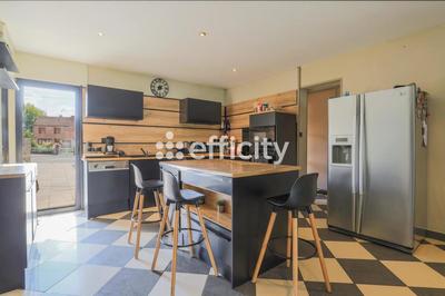 Maison - 136 m² - 4 pièces