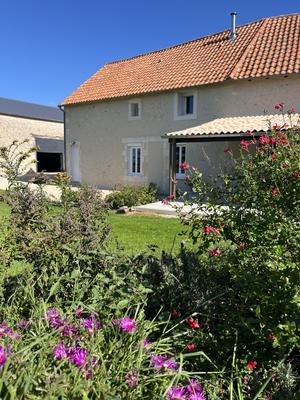 Maison ancienne - 220 m² - 7 pièces