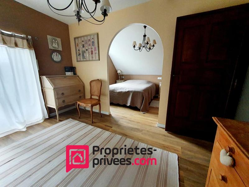 Maison - 190 m² - 9 pièces