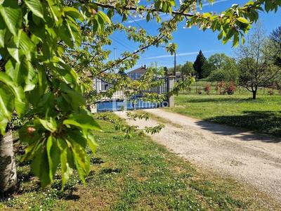 Maison - 145 m² - 7 pièces