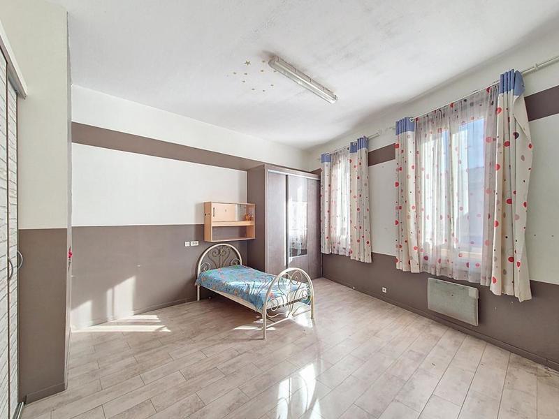 Appartement - 104 m² - 3 pièces