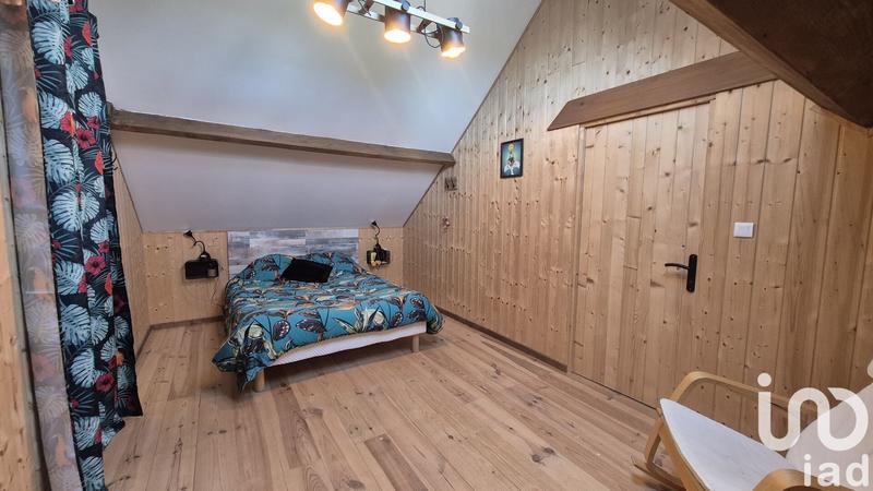 Maison - 253 m² - 9 pièces