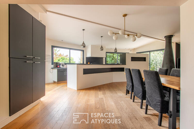 Maison - 276 m² - 8 pièces